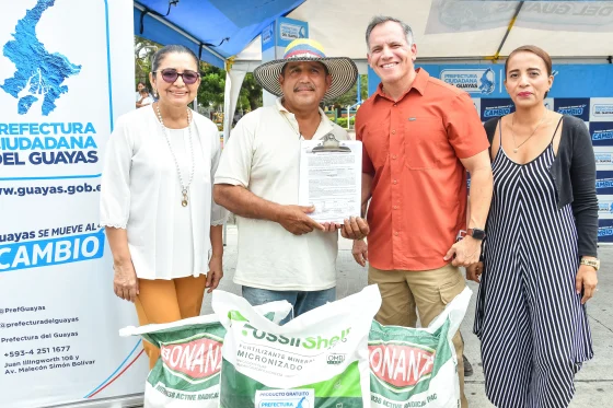 Arroceros de Limonal reciben gratuitamente 410 kits de fertilizantes