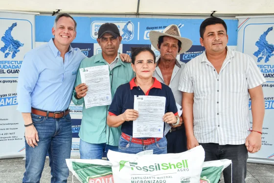 Kits de fertilizantes entregados a 316 productores arroceros en Colimes