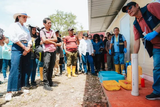 En Guayas, la Prefectura intensifica acciones de bioseguridad en puntos estratégicos, para proteger cultivos de banano y plátano del Hongo Fusarium Raza 4 Tropical, ante la declaratoria de emergencia fitosanitaria
