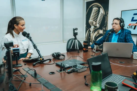 Prefecta Marcela Aguiñaga confirma inversión de USD 30 millones para alzar la vía que une a Guayas con Los Ríos, a la altura de Jujan y garantizar la movilización, ante continuas inundaciones de la zona