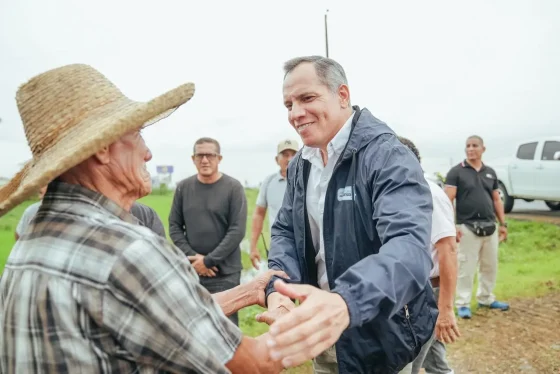 Prefectura del Guayas atiende a familias afectadas por las lluvias en Marcelino Maridueña y fortalece acciones preventivas en Yaguachi