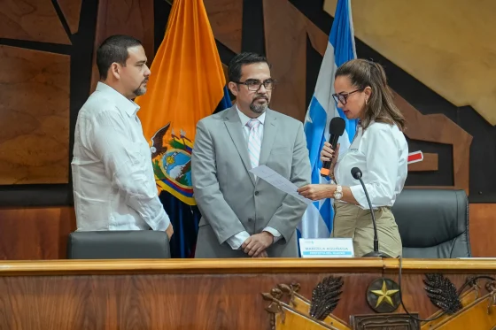 Marcela Aguiñaga lidera transición institucional en Guayas y garantiza continuidad con elección unánime de Carlos Encalada como Viceprefecto